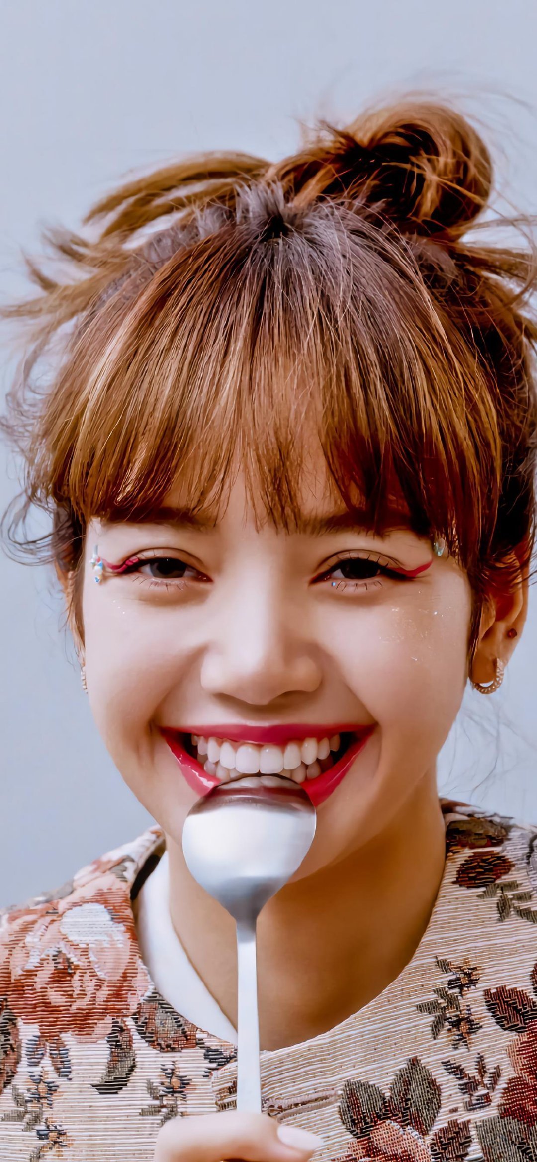 心心念很久的lisa锁屏壁纸|壁纸_新浪新闻