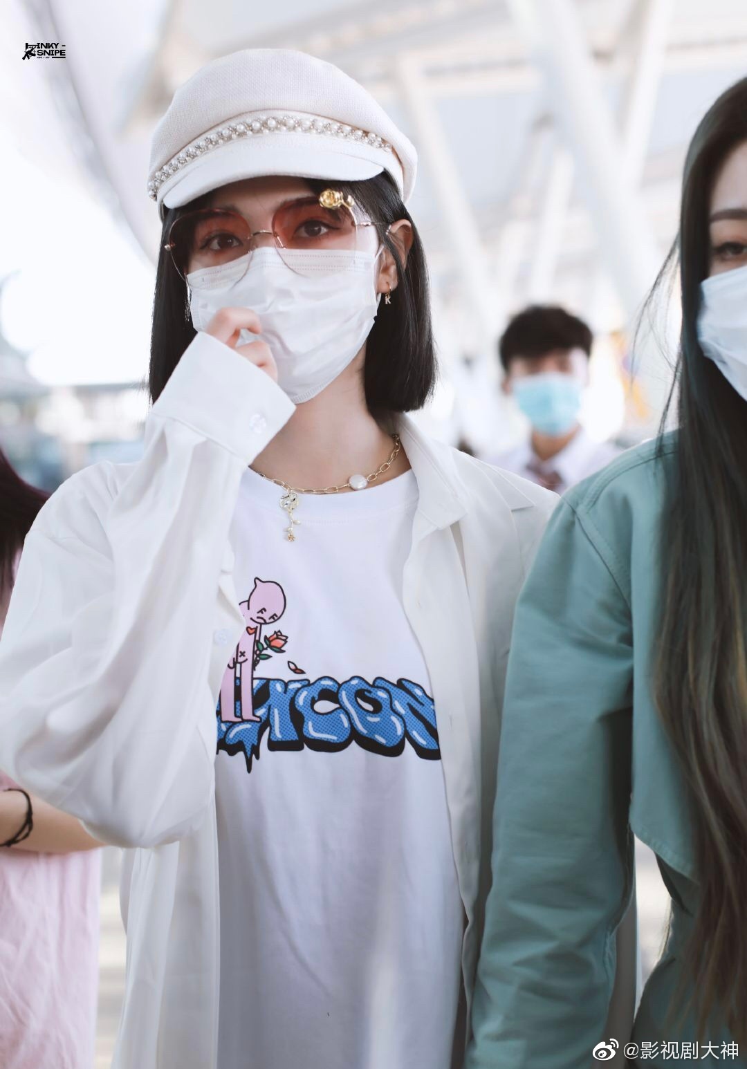 the9 许佳琪,喻言的最新机场图,清新的妹妹们,状态超好!