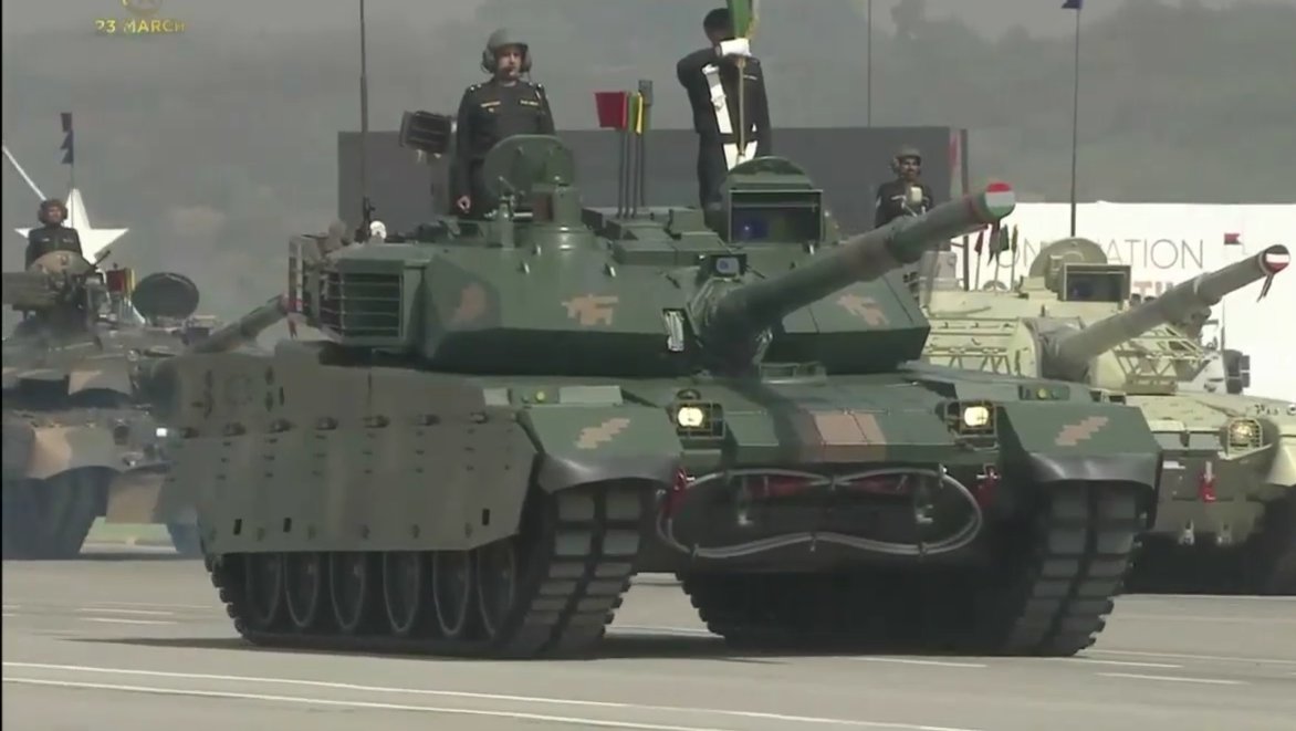 美媒宣称印度正向边境部署最新俄制坦克，战时可突入对手领土：“即便是中国坦克也难以匹敌”休闲区蓝鸢梦想 - Www.slyday.coM