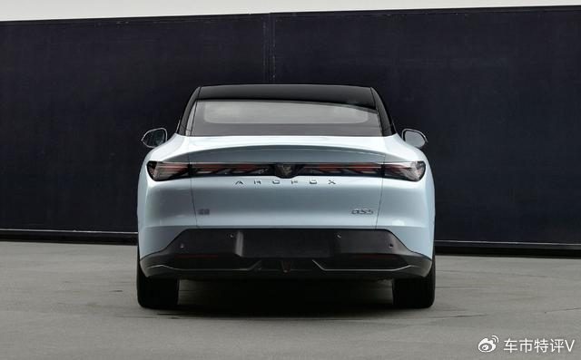 极狐阿尔法s5内饰发布配无框车门,北京车展预售-新浪汽车