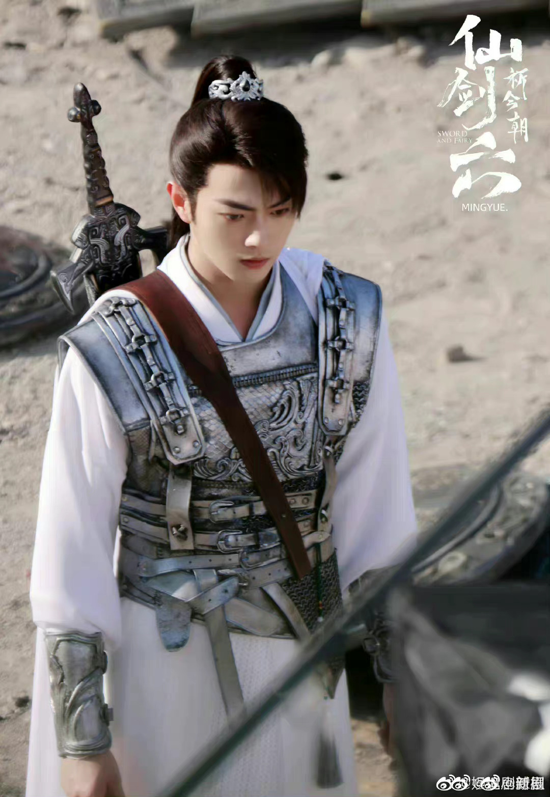 许凯《仙剑奇侠传六》白衣盔甲造型……__财经头条