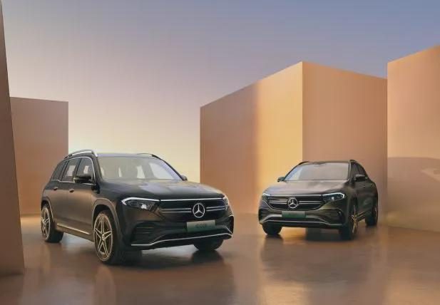 豪华纯电SUV怎么选？沃尔沃XC40新能源对比奔驰EQA