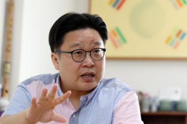 新年第一天，韩国发起去汉字运动，在春节英译中去掉“Chinese”休闲区蓝鸢梦想 - Www.slyday.coM