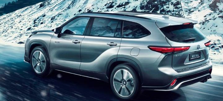 动力参数调整，23款皇冠陆放实力如何？