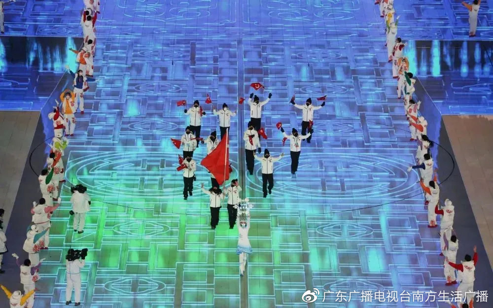 北京冬奥会开幕式10个绝美瞬间！中国人的浪漫惊艳世界休闲区蓝鸢梦想 - Www.slyday.coM