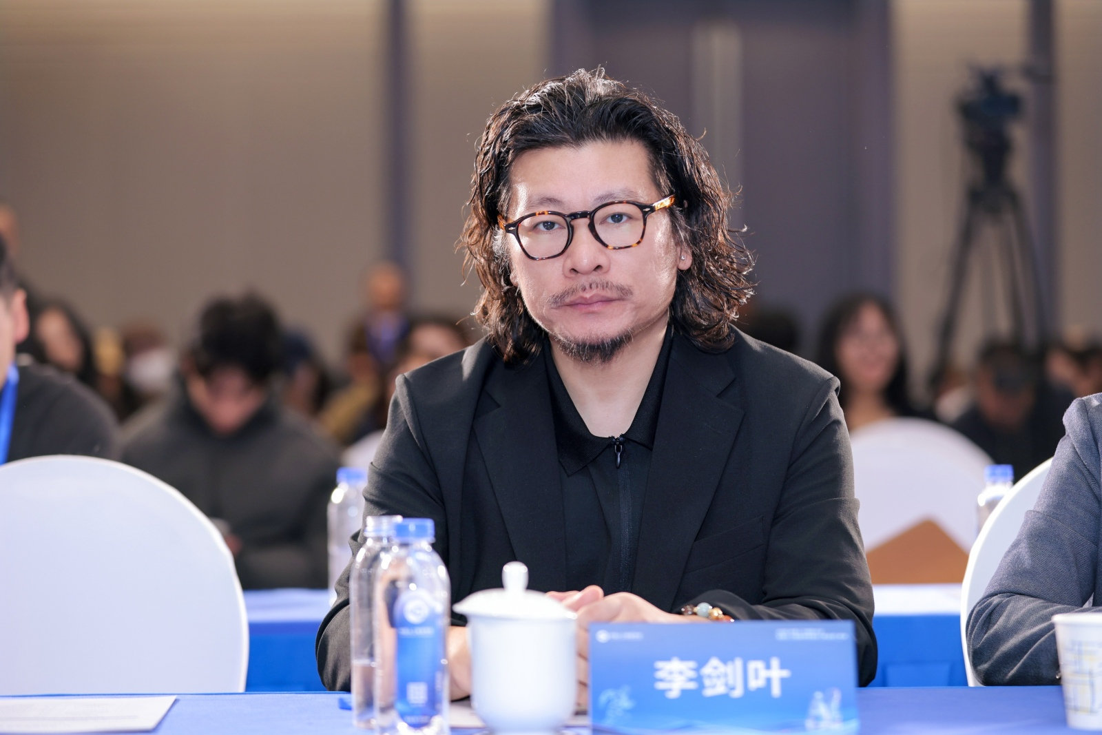 中国人工智能大会丨李剑叶:软硬融合催生新终端,AI重构产品范式|框架|李剑叶|设计师