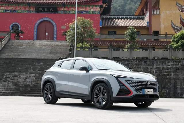 2020卡车销售量排名_2020年汽车品牌销量排行:大众、吉利各自“封王”(2)