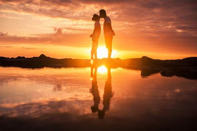 为什么很多女生，都会爱上“坏坏”的男生？休闲区蓝鸢梦想 - Www.slyday.coM