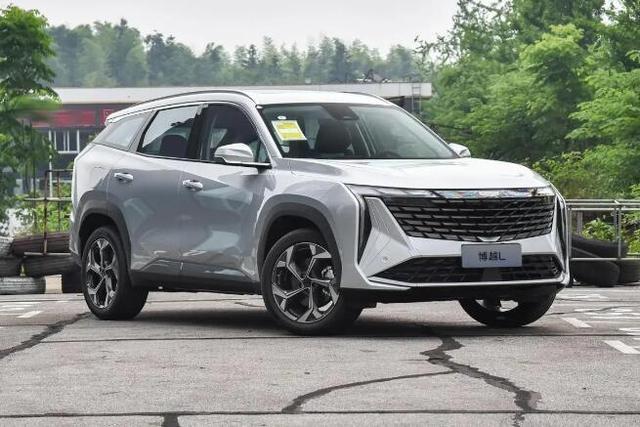 新款吉利博越l降价增配!l2级辅助驾驶,燕飞利仕音响,11.47万起