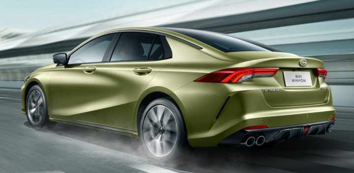 十万元买啥轿跑更好？全新奕炫MAX对比传祺影豹