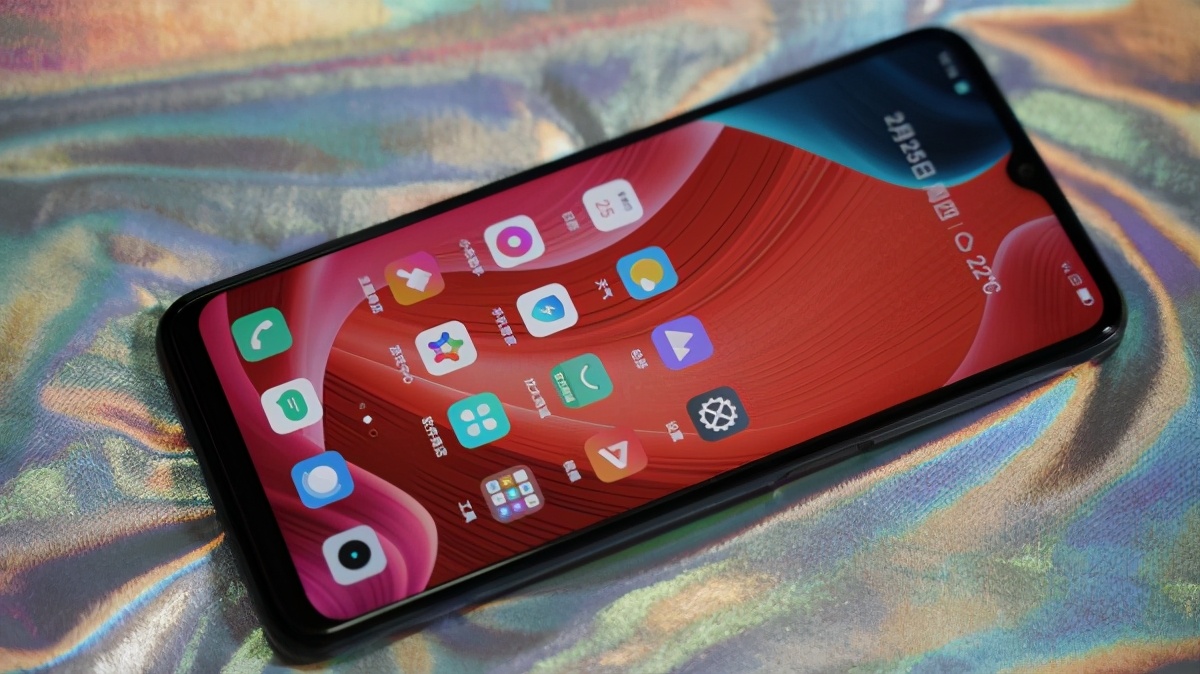 realme真我v11上手体验千元机的惊喜