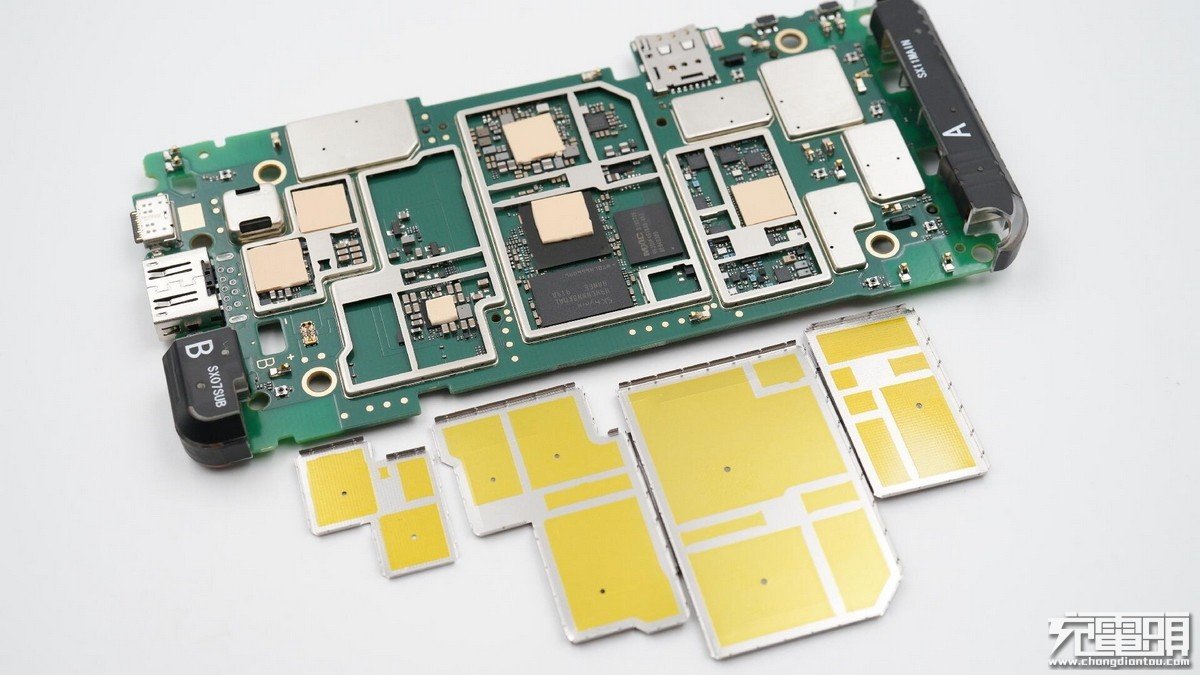 拆解报告:huawei华为5g随行wifi pro e6878-370