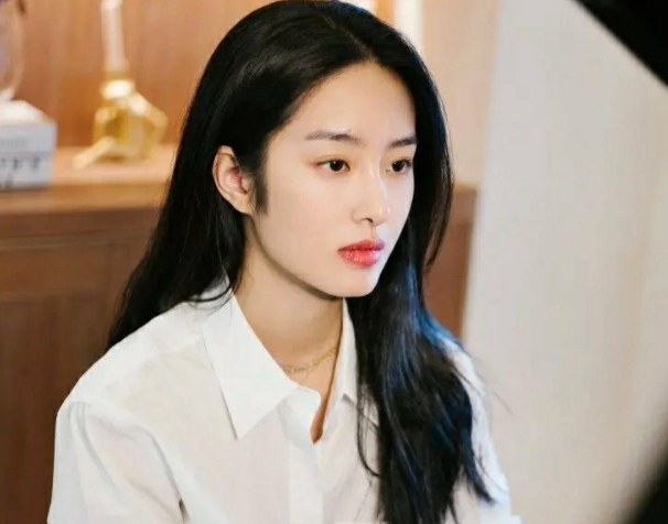 大江大河2梁思申上线不只有感情戏这角色金晨也曾宣传过