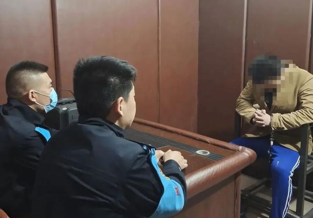 妨害疫情防控，南充顺庆一男子被行政拘留7日！休闲区蓝鸢梦想 - Www.slyday.coM