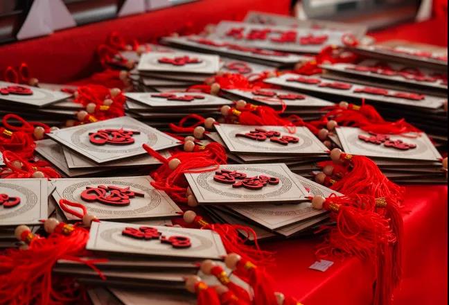 吉祥开年 娘家团圆休闲区蓝鸢梦想 - Www.slyday.coM