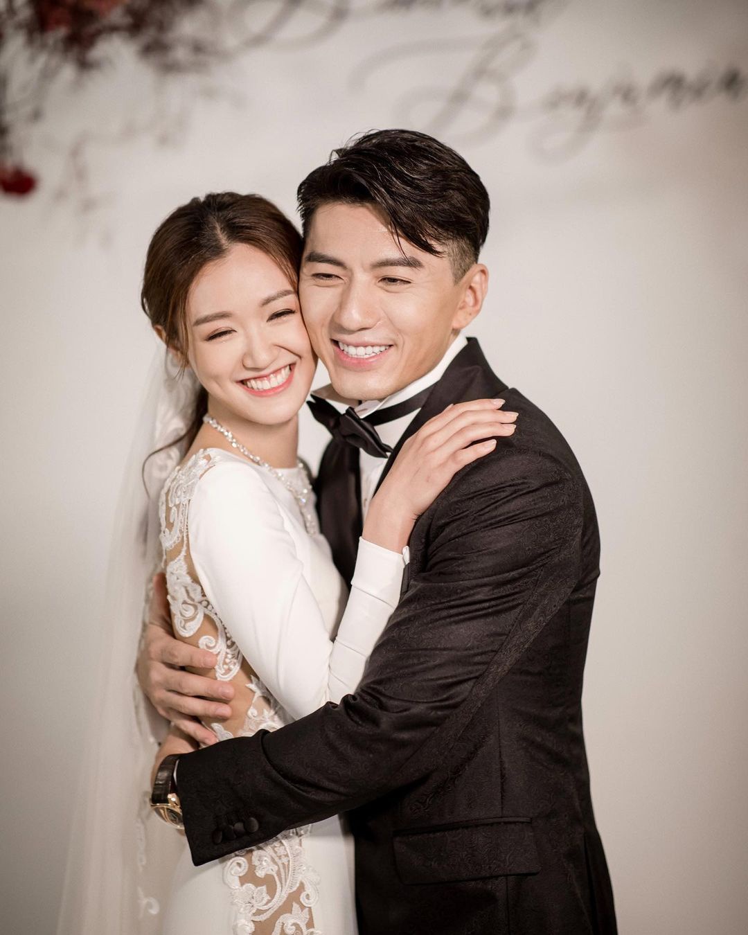 不甘被看低!娶富家老婆被称"亿万驸马" 袁伟豪反击:我配得起