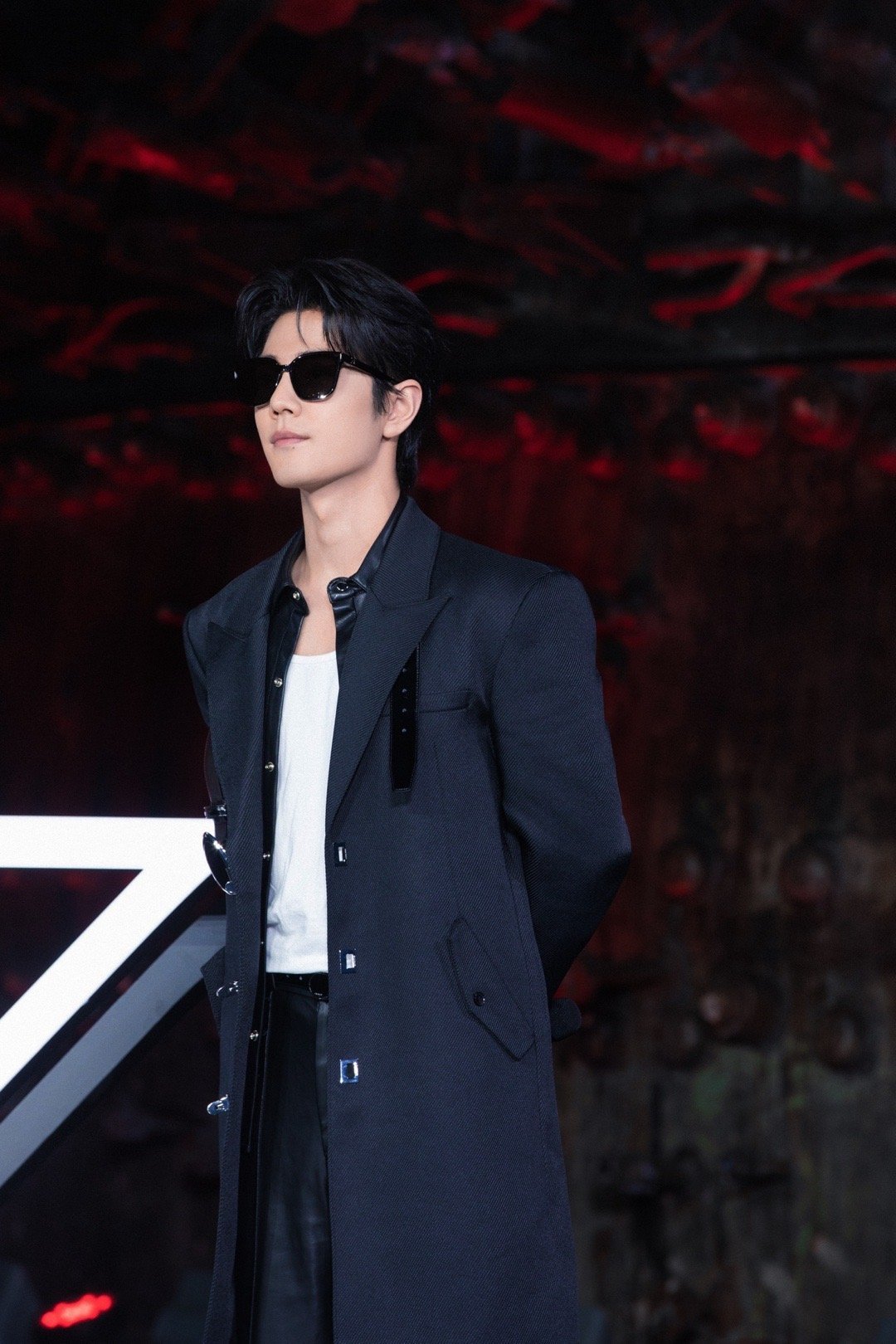 肖战活动造型大片来啦!