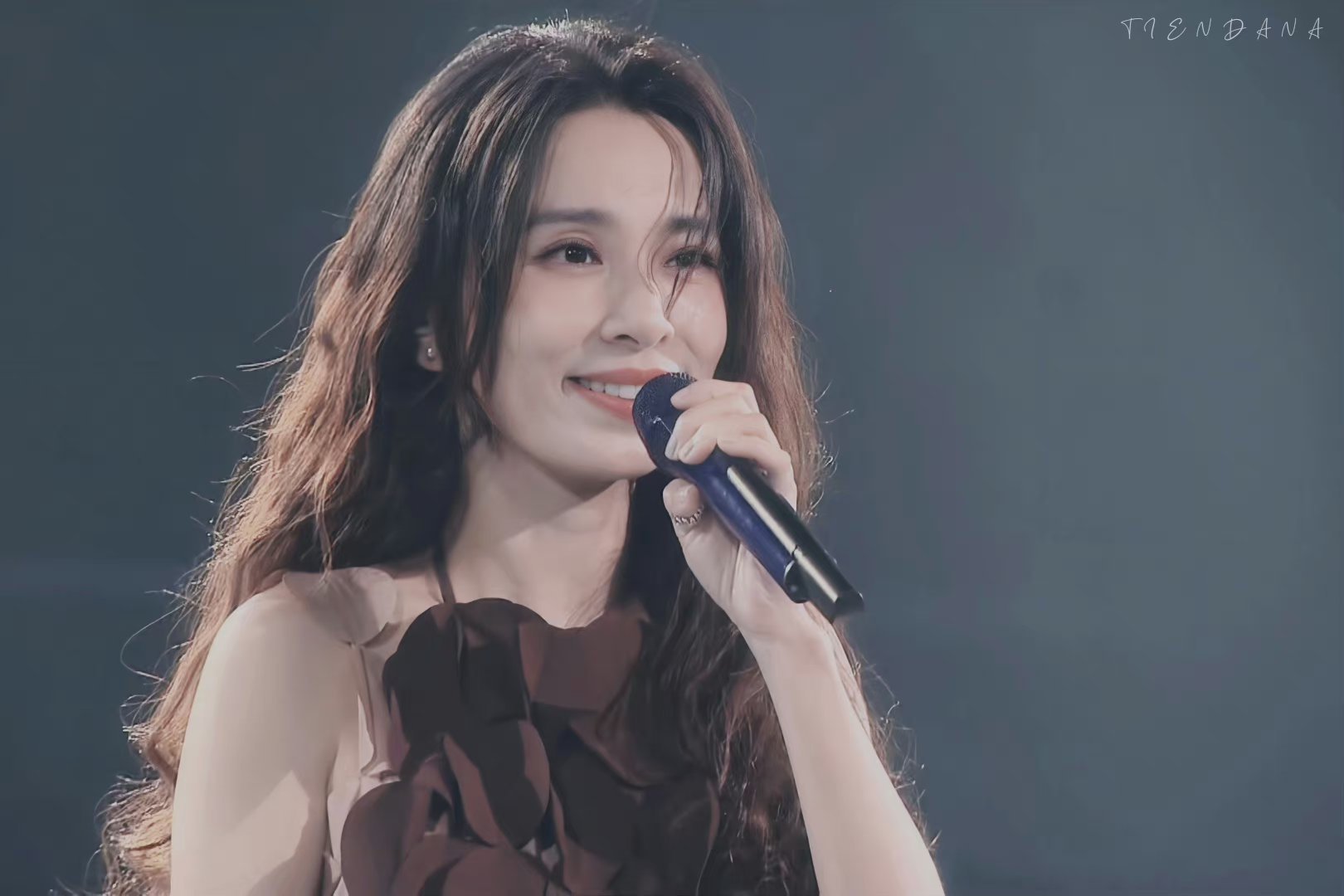 还是那个田馥甄,那个爱唱歌的女孩,还是那么好听……_高清图集_新浪网