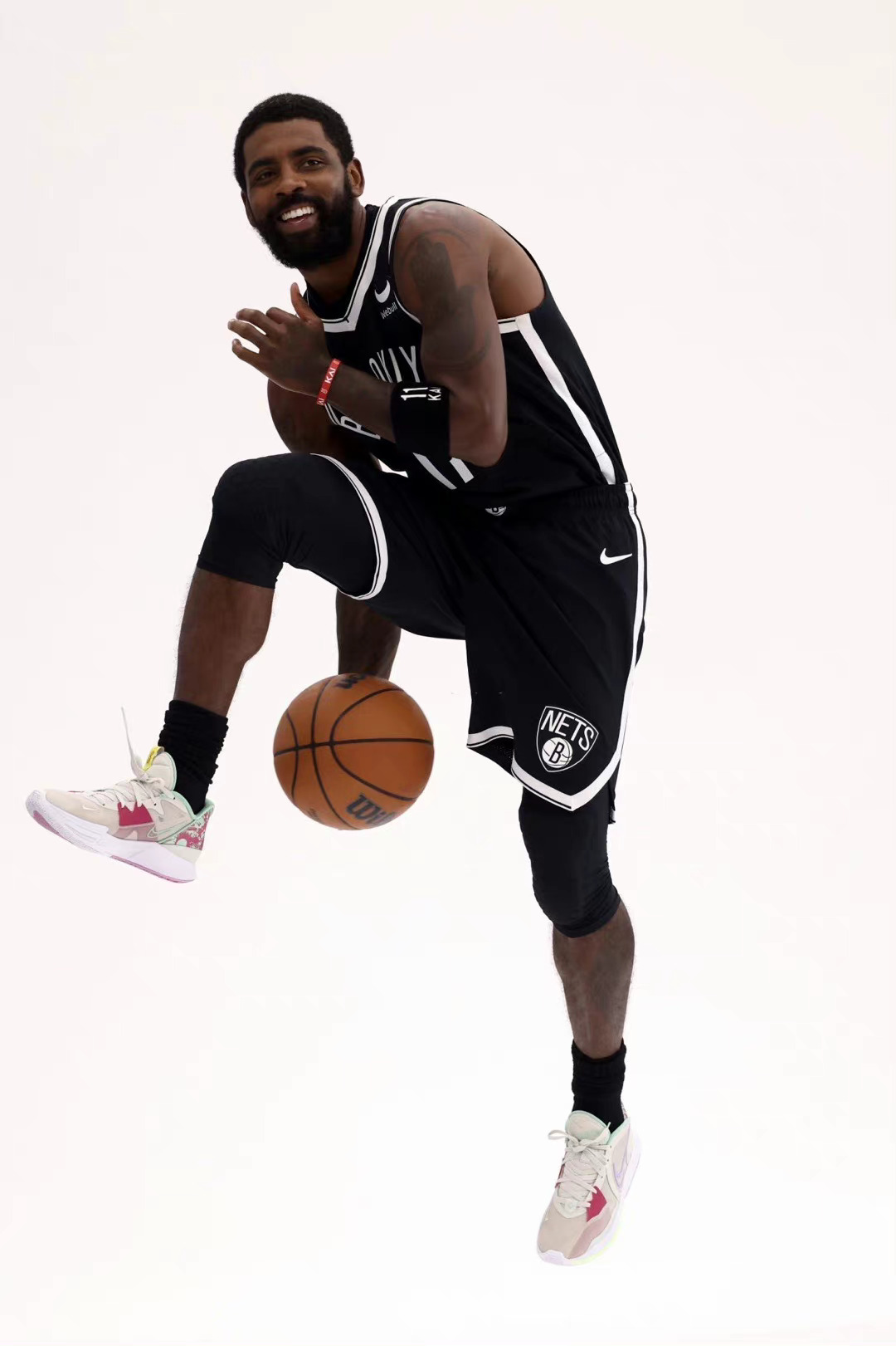 欧文新赛季定妆照