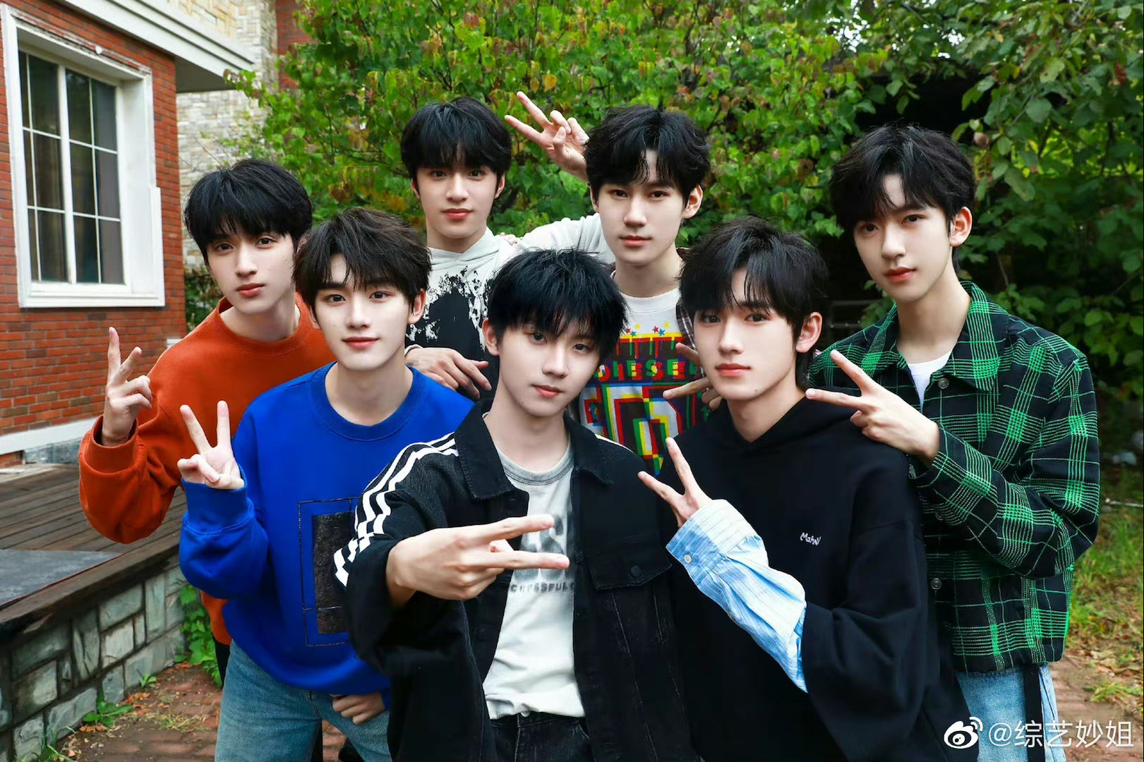 时代少年团公布团名三周年了少年一路成长