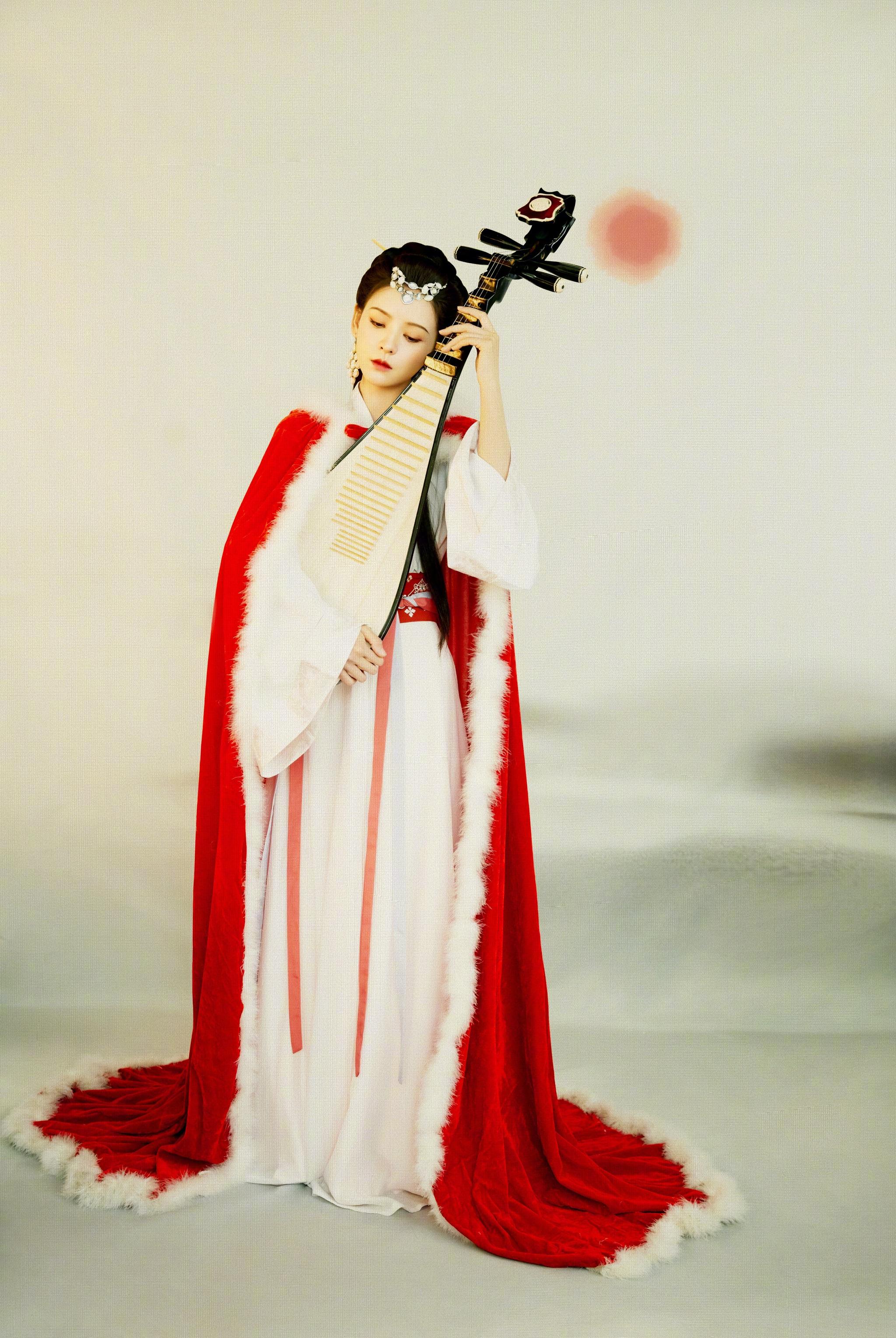 真的好还原,扮相好绝,选对了造型真的好美!