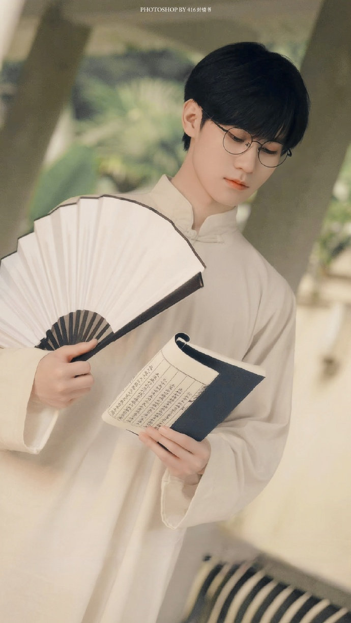 温润如玉的公子张真源,怀着爱意, 带着虔诚, 保持温柔……_高清图集