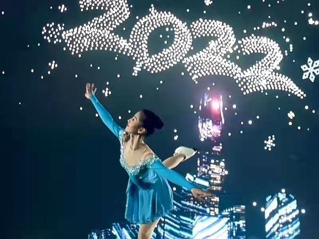 “文昌女孩”何牧谣执伞轻舞，惊艳亮相2022冬奥会开幕式休闲区蓝鸢梦想 - Www.slyday.coM