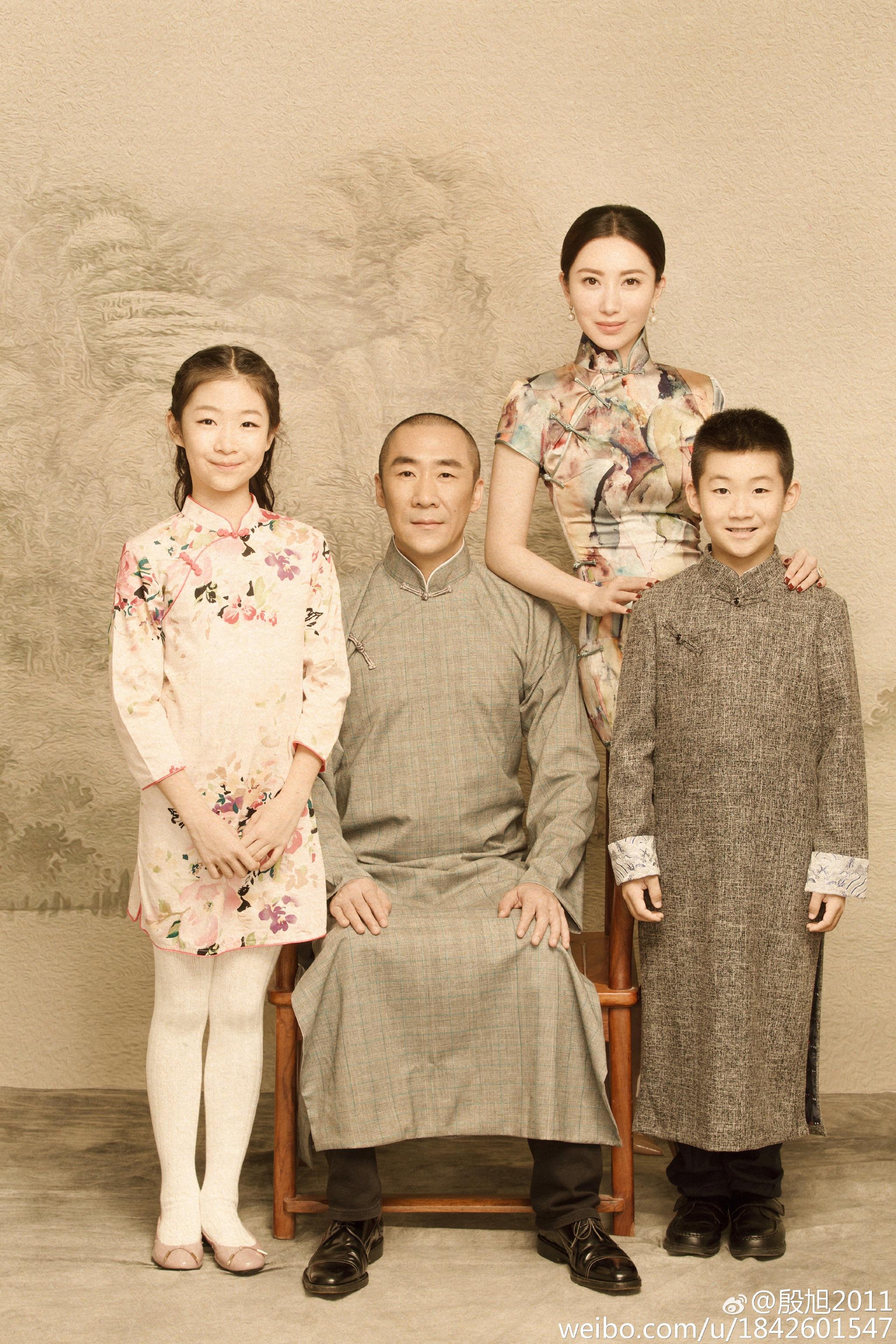 2022年第一天,章子怡和嫂子殷旭分别发微博为孩子庆祝