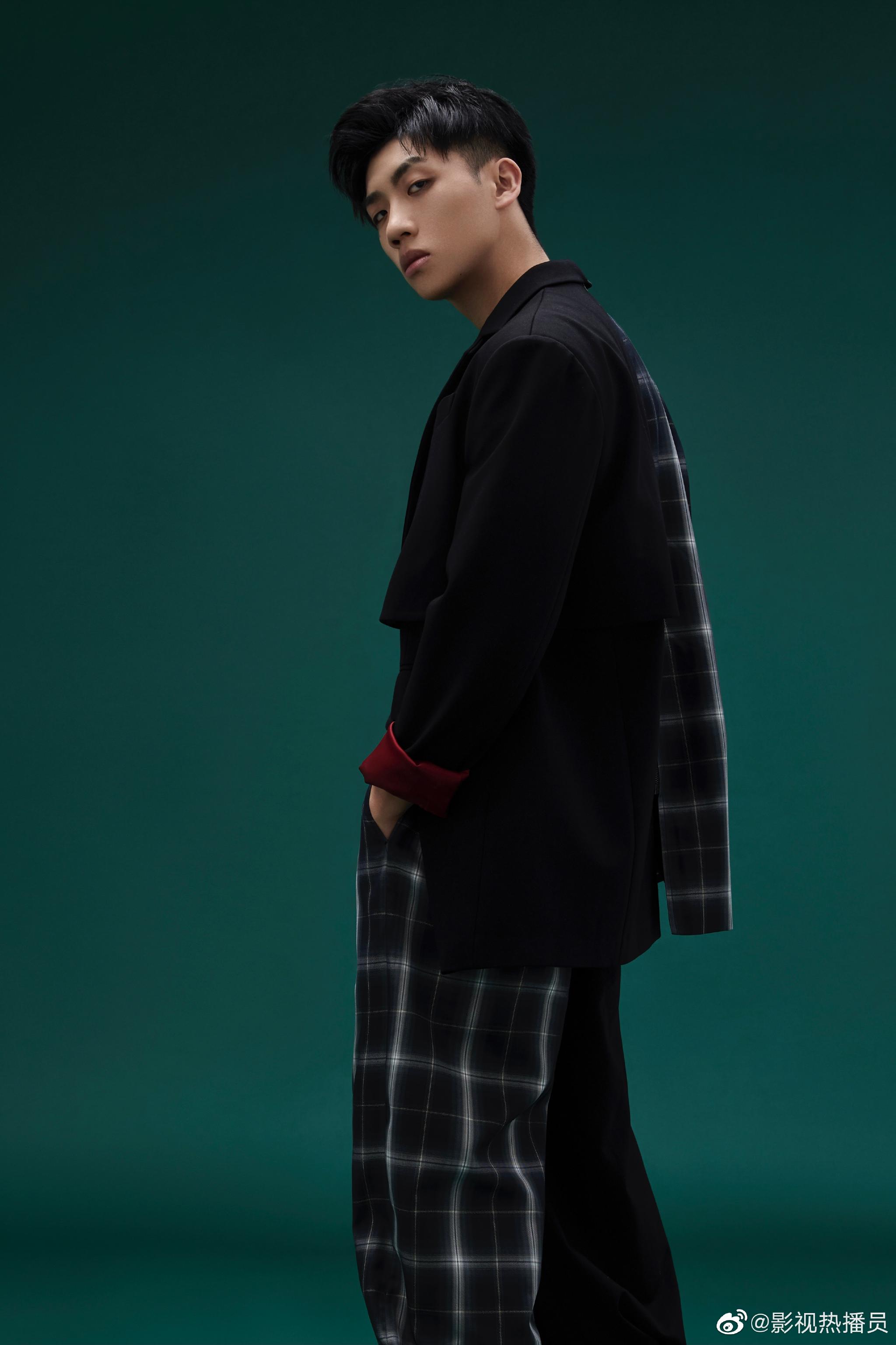 很喜欢杨和苏这次的全新ep,不同于以往的风格……__财经头条