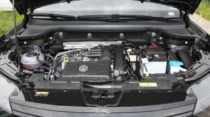 全车黑化，配置升级，捷达VS7高光版实力如何？休闲区蓝鸢梦想 - Www.slyday.coM