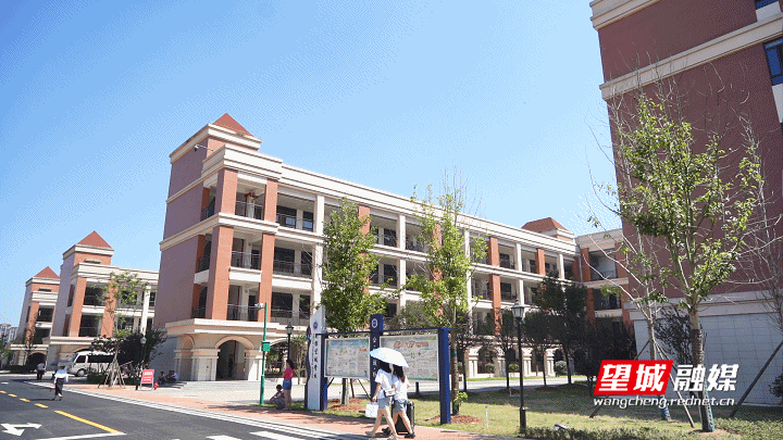 南雅望城学校长郡斑马湖中学▲澳海云天赋效果图▲绿地香树花城▲晟通