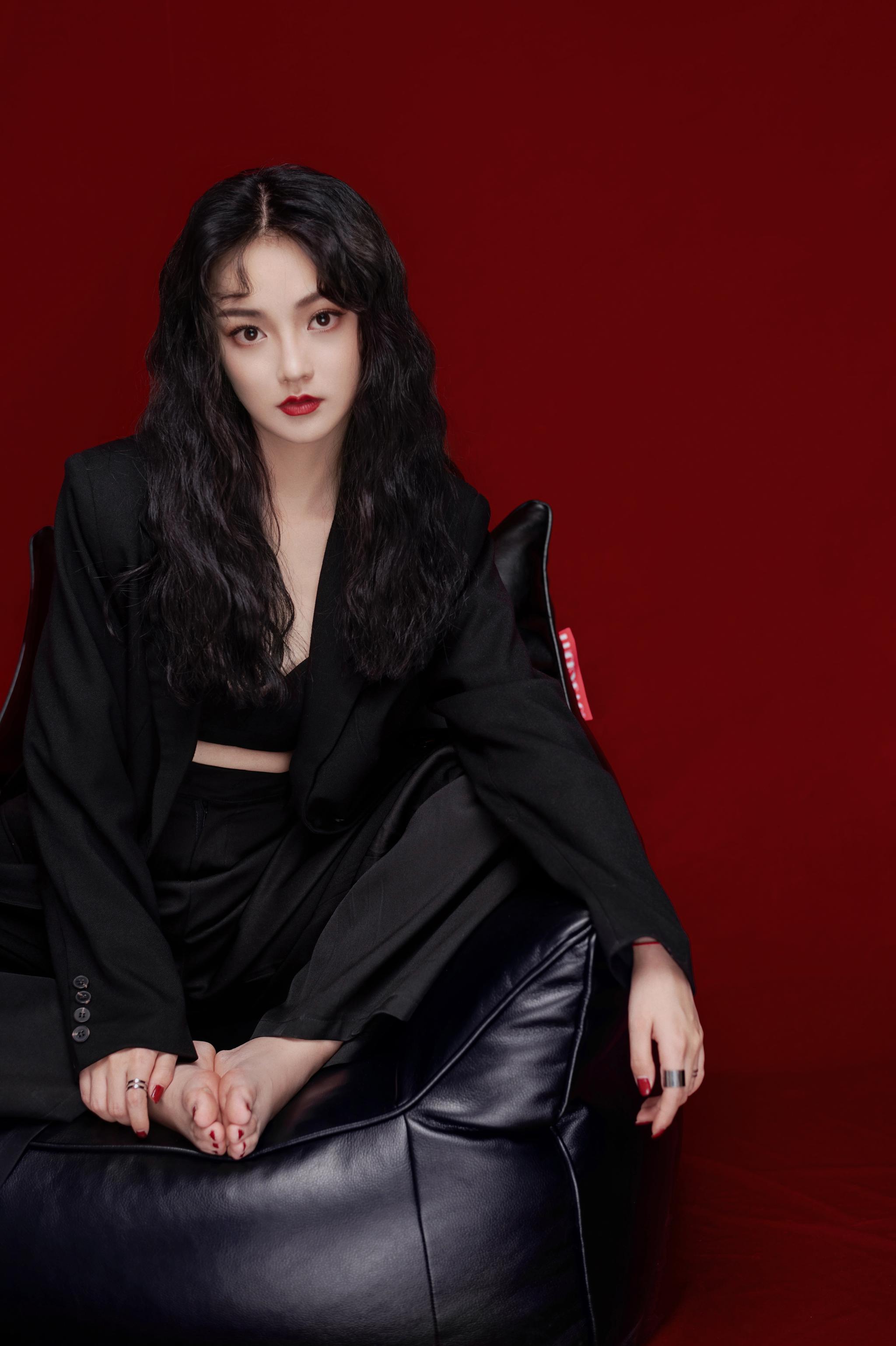 质感写真大片新鲜出炉个性玩转多重风格