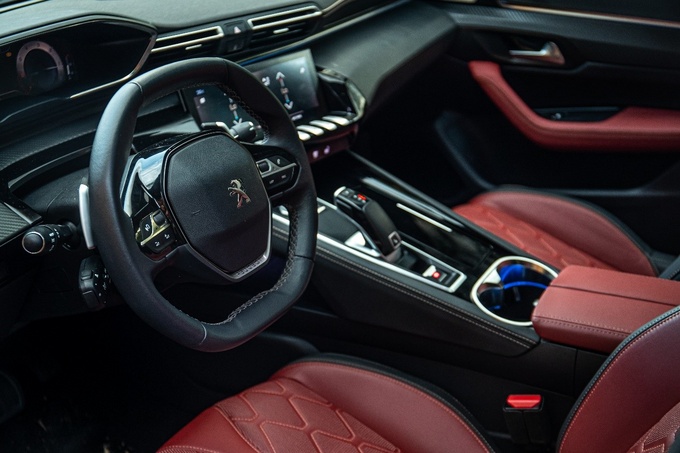 "手感"决定了一切!东风标致508l从细节构建驾控感