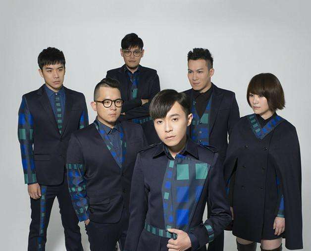 苏打绿在薇娅直播间合体了,演唱了《他夏了夏天》