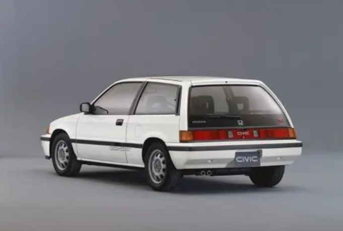 漫步半个世纪的市民传奇!本田思域的拼搏史