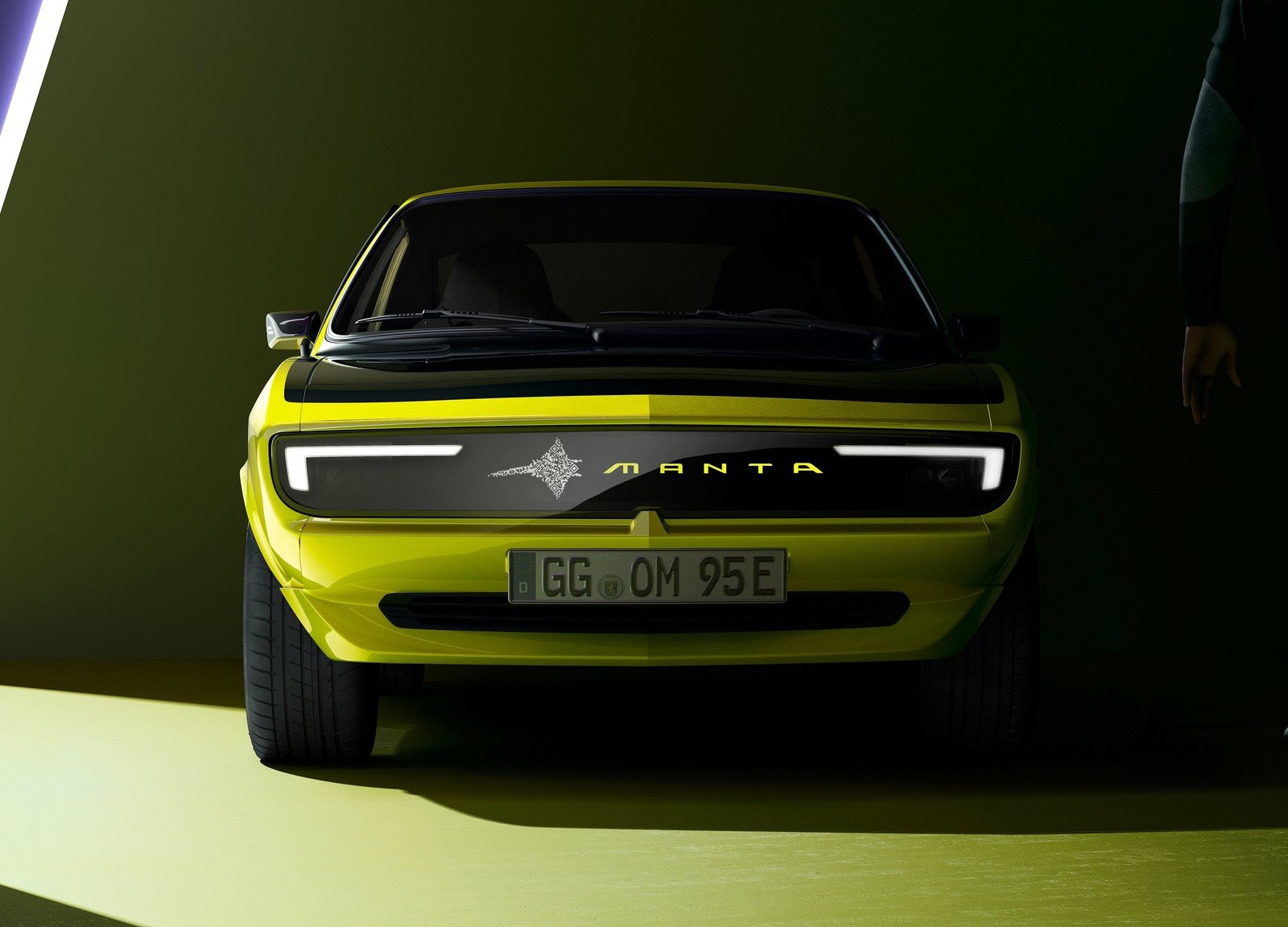 插电复生经典跑车manta,欧宝电动化决心表态