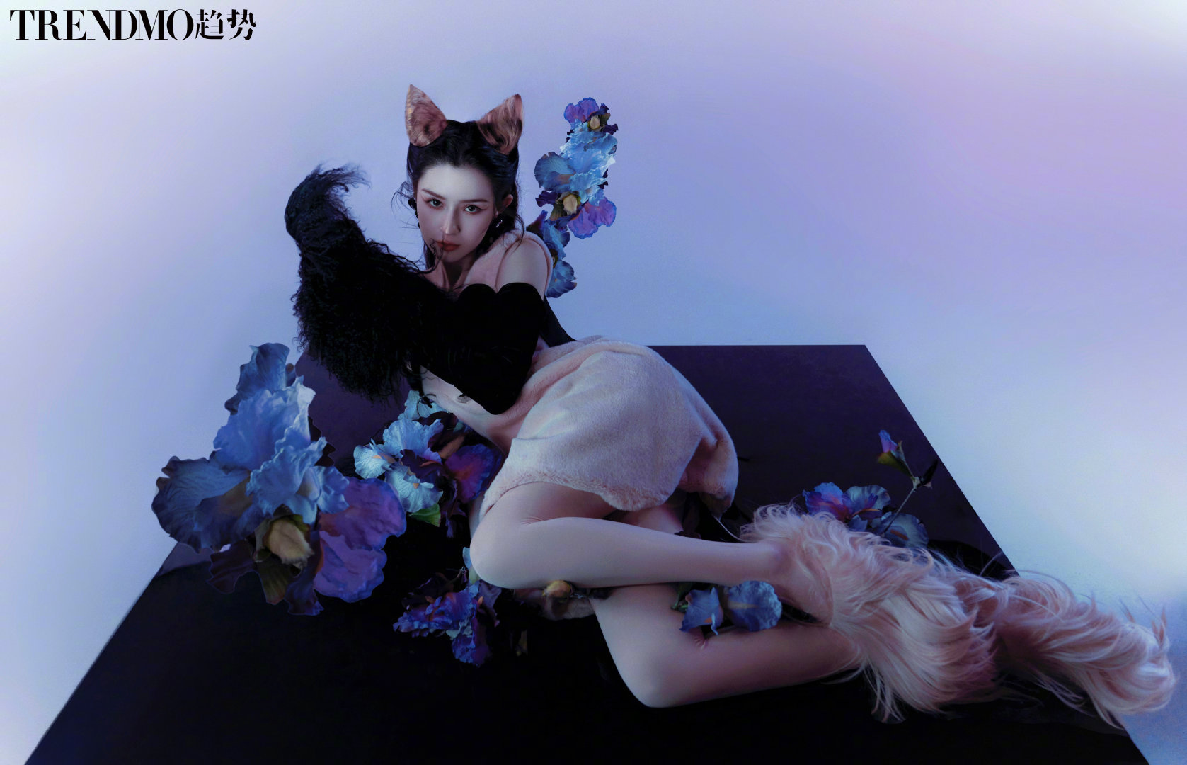 哈妮克孜 ×《trendmo趋势》| 猫系女孩__财经头条