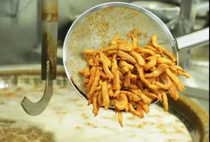 在青岛，没吃完这些怎么能叫“贴秋膘”？休闲区蓝鸢梦想 - Www.slyday.coM