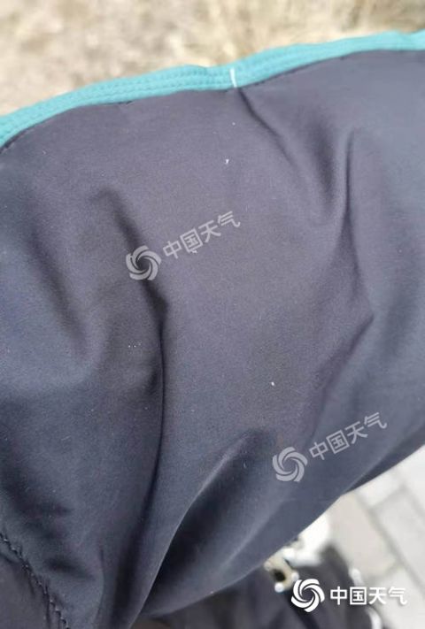 下雪了！今早北京多地飘雪 降温超10℃外出需保暖休闲区蓝鸢梦想 - Www.slyday.coM