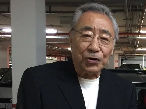 金马影帝杨群移居美国患癌去世,享年88岁,曾是琼瑶剧第一代男主|杨群|影坛|琼瑶剧_新浪新闻