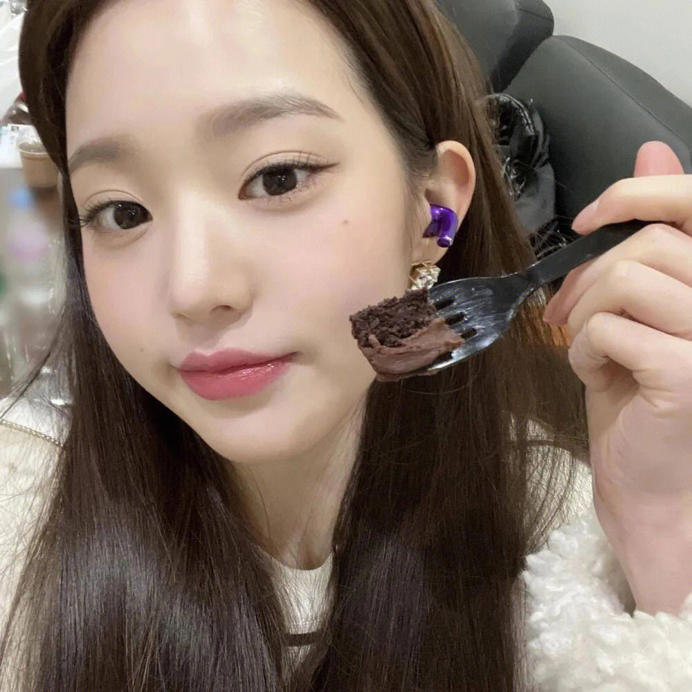 张元英头像我p都不敢这么p