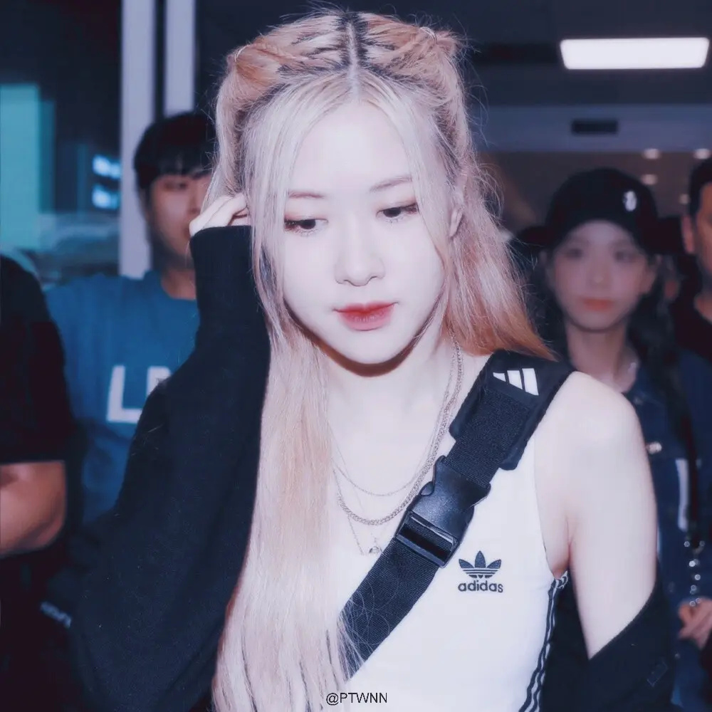 《狐妖小红娘》官宣剧照，古装剧终于不是丧葬风了！休闲区蓝鸢梦想 - Www.slyday.coM