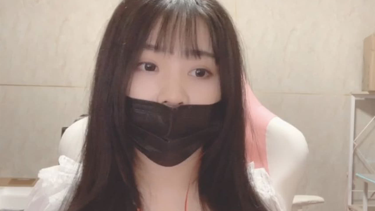 看到本人官方1回复,粉丝开心|粉丝|主播|半张脸_新浪新闻