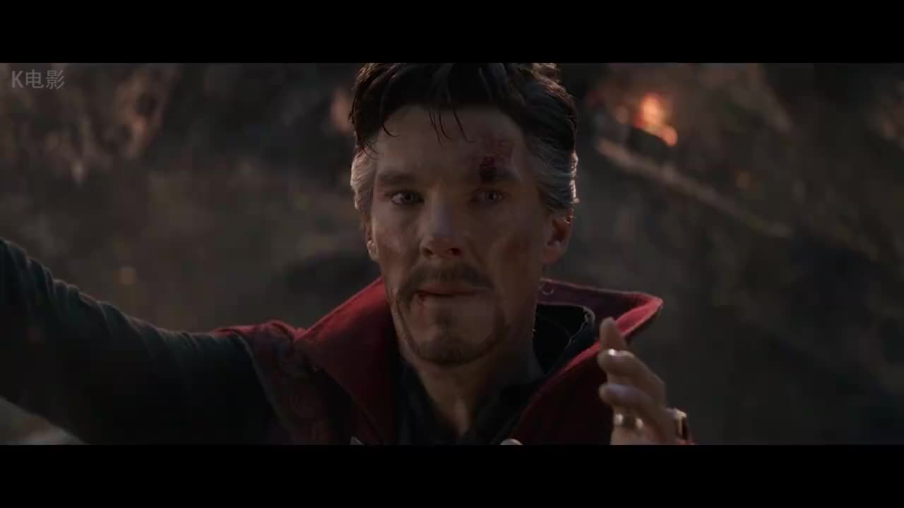 奇异博士竖起手指到底啥意思