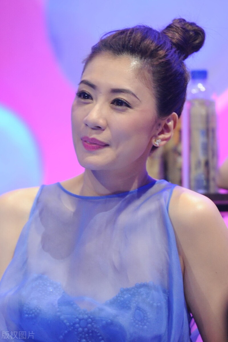 贾静雯还是漂亮胖了不少好看了