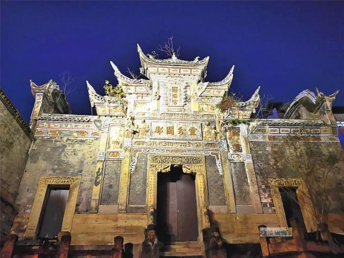 光影自贡 | 夜幕下的自流井三大古建筑