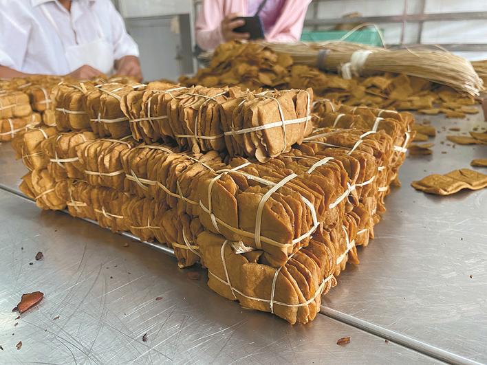 南通白蒲"老茶干"飘出新香气|如皋|茶干|大豆_新浪新闻