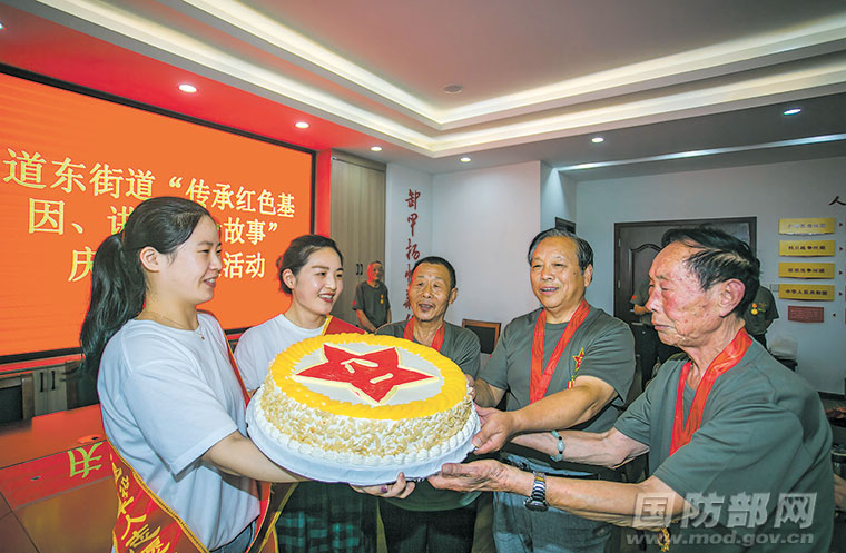 正文          "八一"前夕,安徽省宿州市埇桥区道东街道退役军人服务