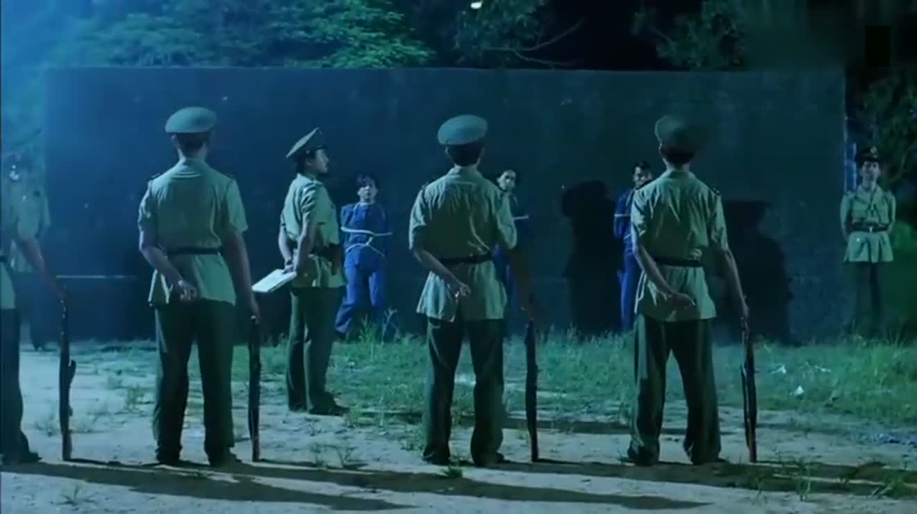 国产凌凌漆凌凌漆被枪决的一段经典