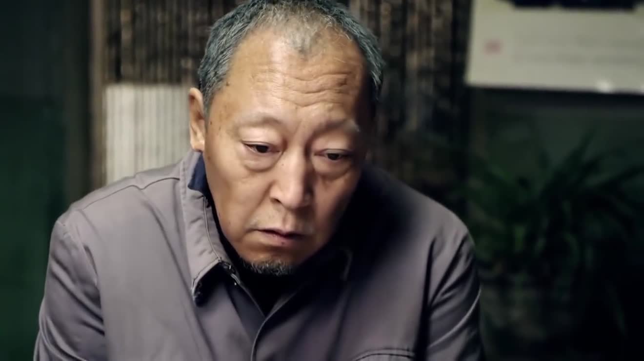 情满四合院傻柱曾经去看亲爸被轰走何大清我是怕你后妈